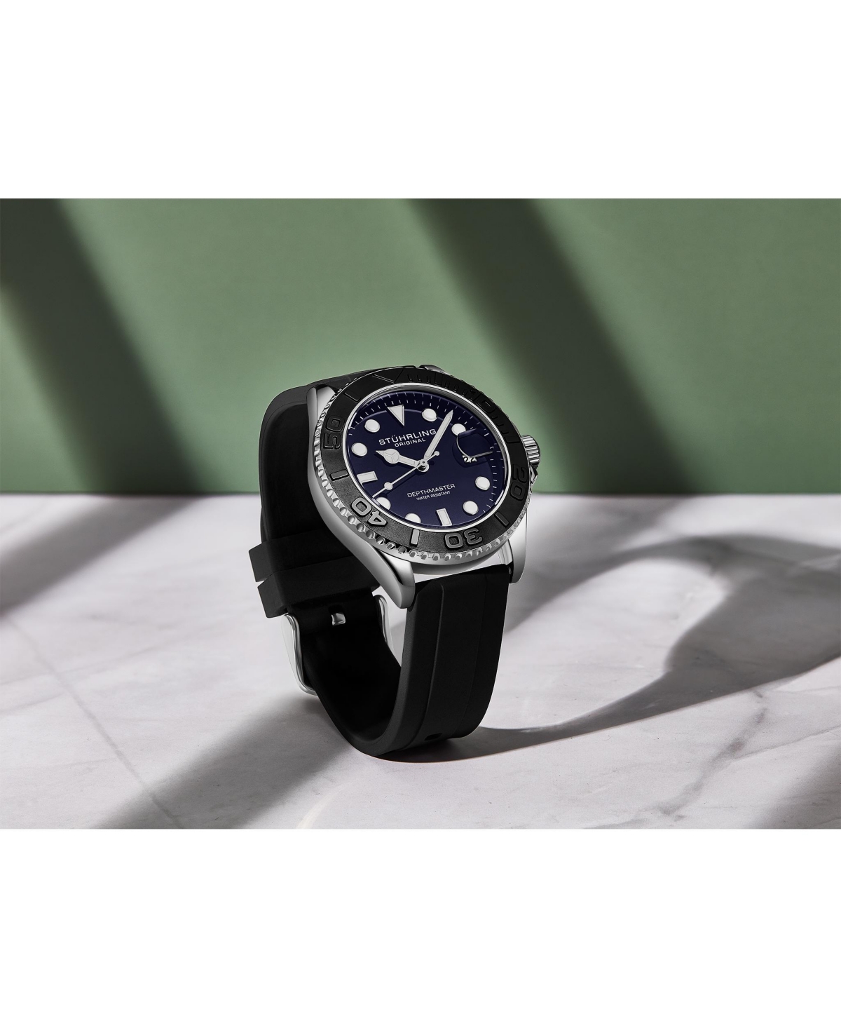 Stuhrling Men s Quartz Depthmaster Diver Watch with Silicone Strap, 42mm Case