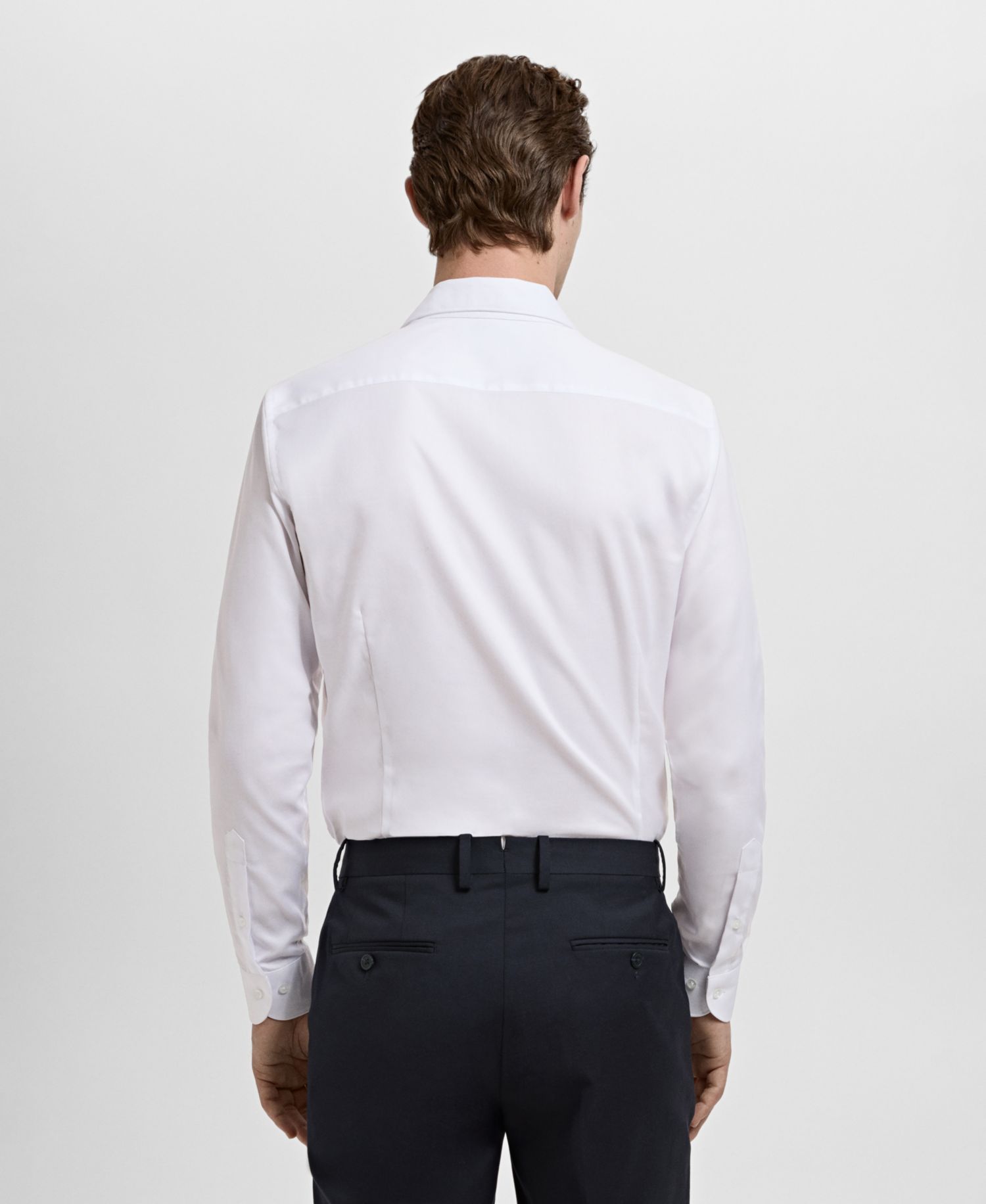 Men's Slim-Fit Cotton Dress Shirt