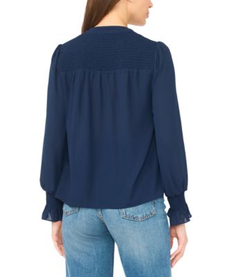 Women's Long-Sleeve V-Neck Smocked Top