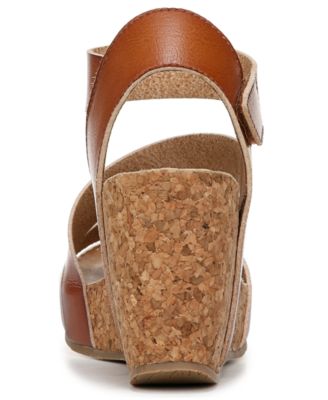 Women's Hapuku Strappy Sandals