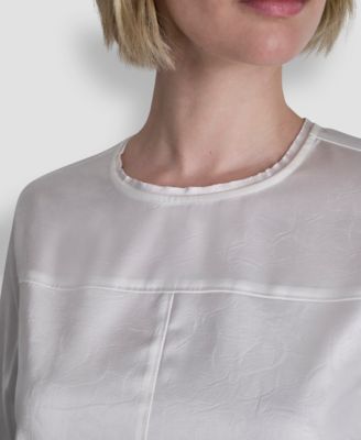 Women's Crackle Woven Crewneck Blouse