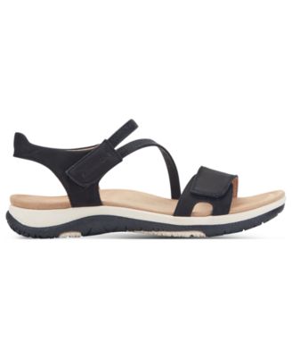 Women's Shevon Strappy Flat Round Toe Sandals
