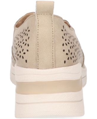 Easy Street Women's Nottingham Slip-On Sneakers