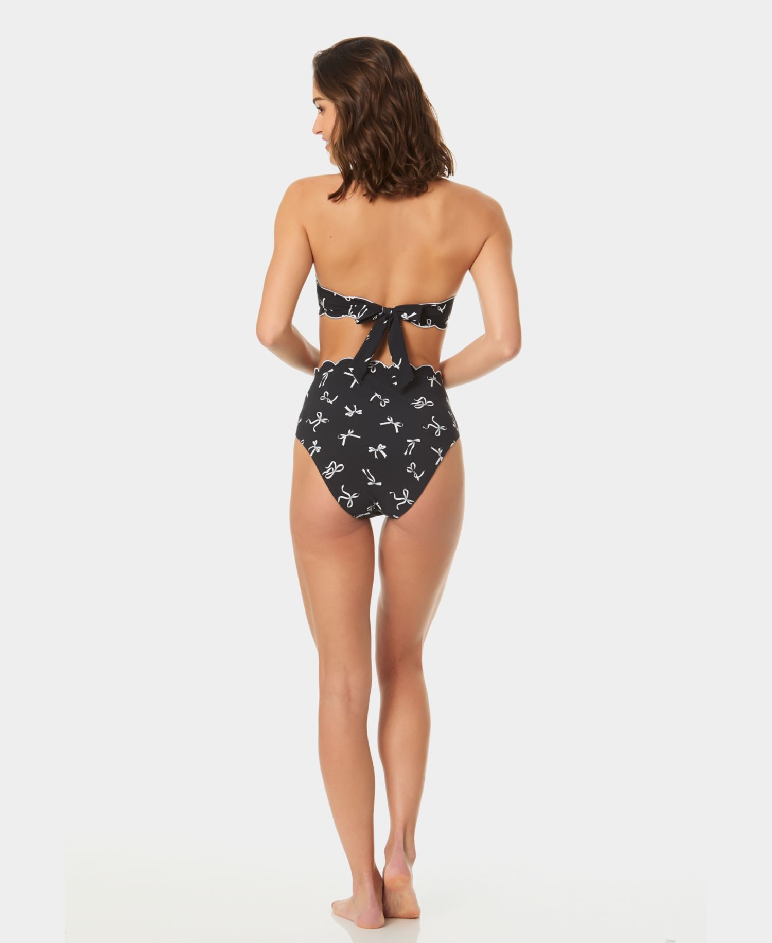 Women's Scallop Contrast Bandeau Bikini Top