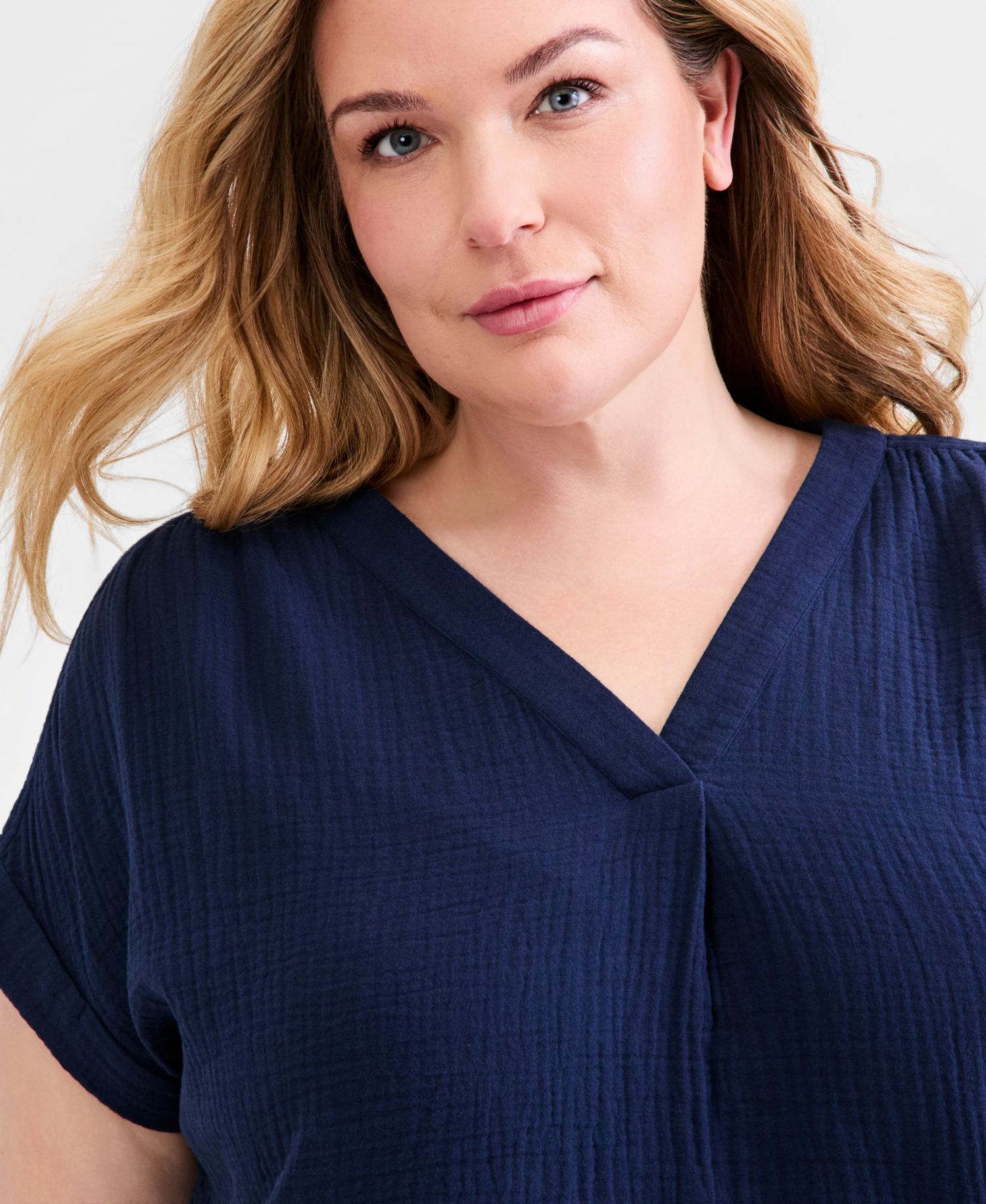 Petite Cotton Gauze V-Neck Short-Sleeve Top