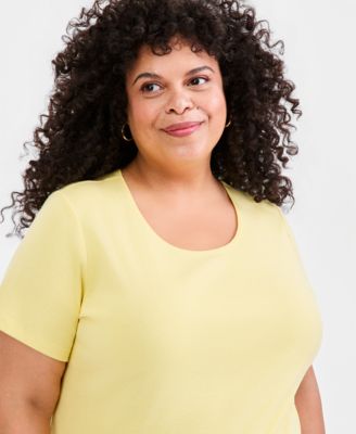Women's Plus Size Short-Sleeve Scoop-Neck Top