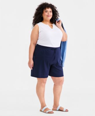 Plus Size Solid Knit Shorts