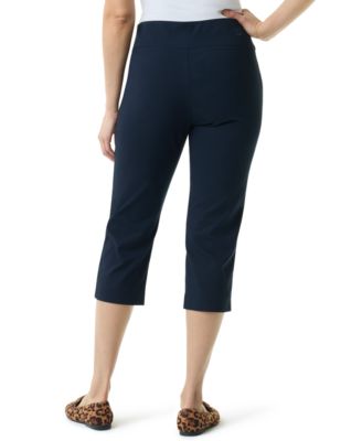 Women's Pull-On Capri Pants