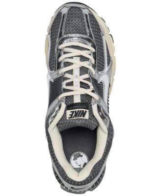 Men's Zoom Vomero 5 Casual Sneakers from Finish Line