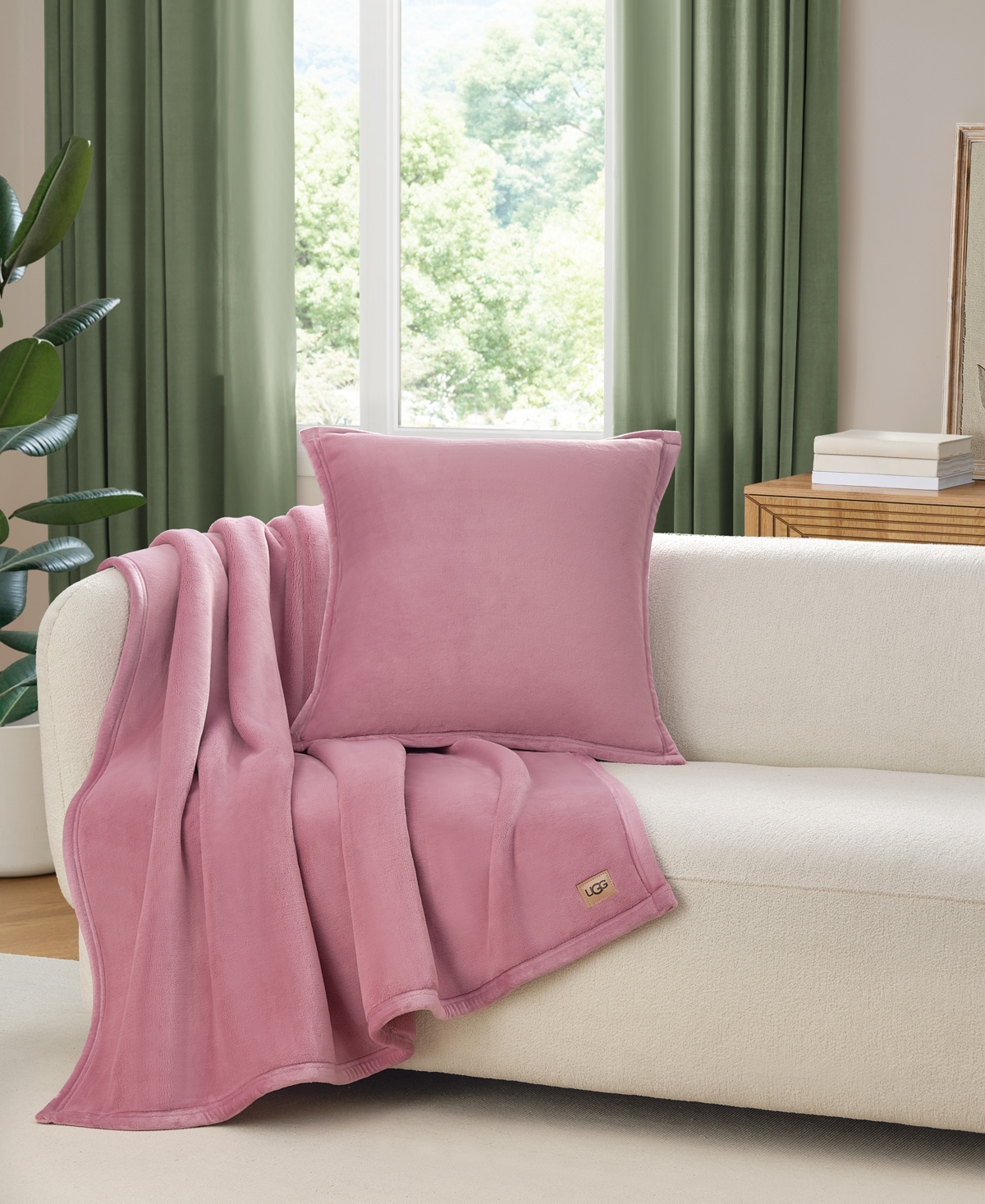 Ugg Coco Soft Throw, 50" x 70"