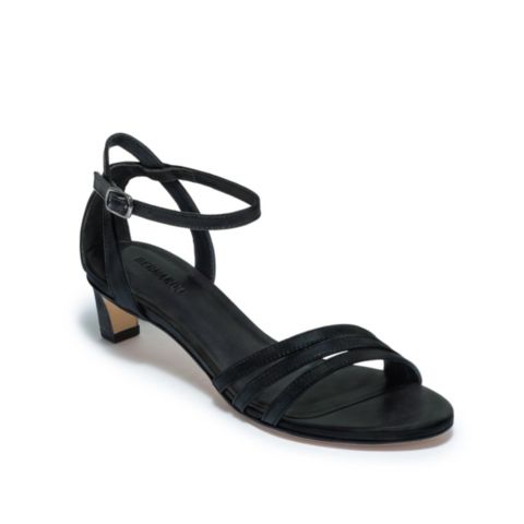 Женские сандалии Bernardo Footwear Lima Low Heel Sandal, цвет: Чёрный