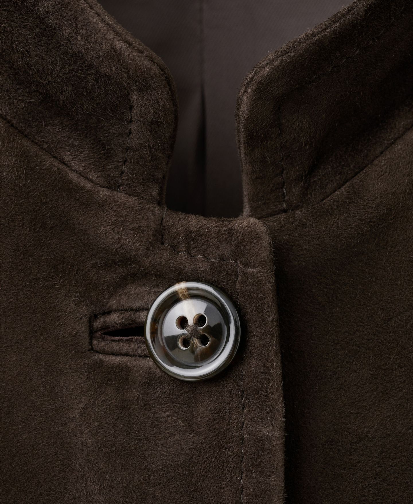 Женская куртка MANGO Band Collar Suede, цвет: Коричневый — фото 3