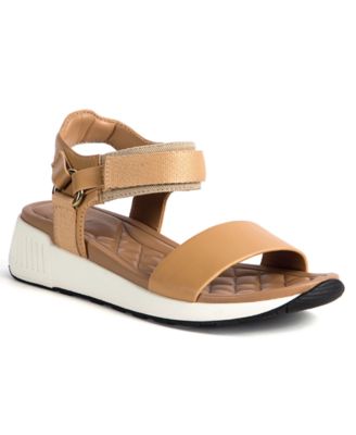 Women's Carrie Round Toe Wedge Sandals