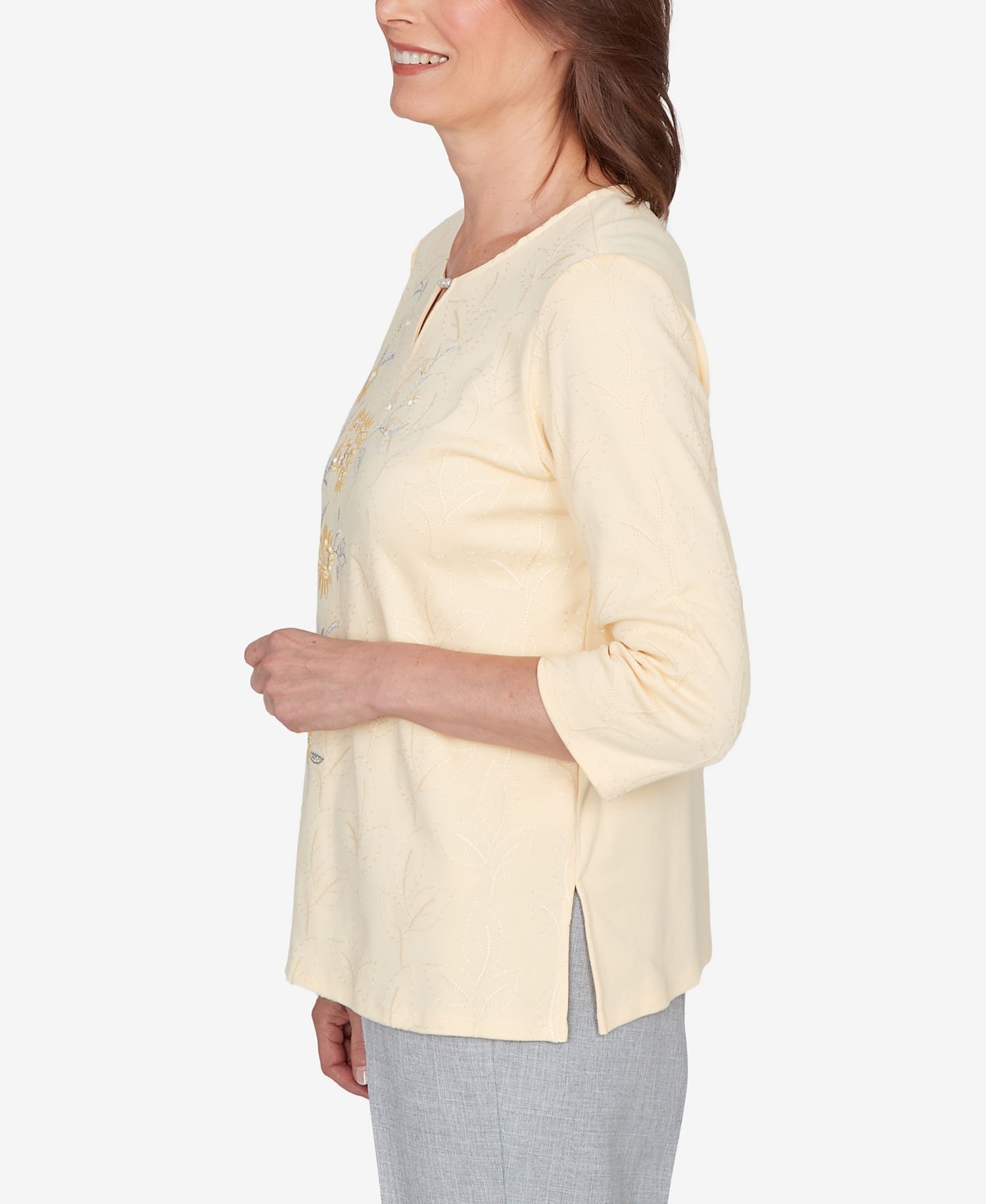 Women's Al Fresco Asymmetrical Floral Embroidered Textured Top