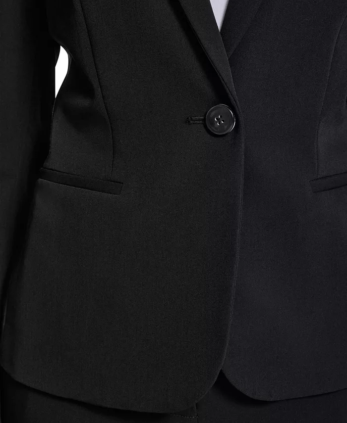 Women’s One-Button Blazer - thumbnail 9