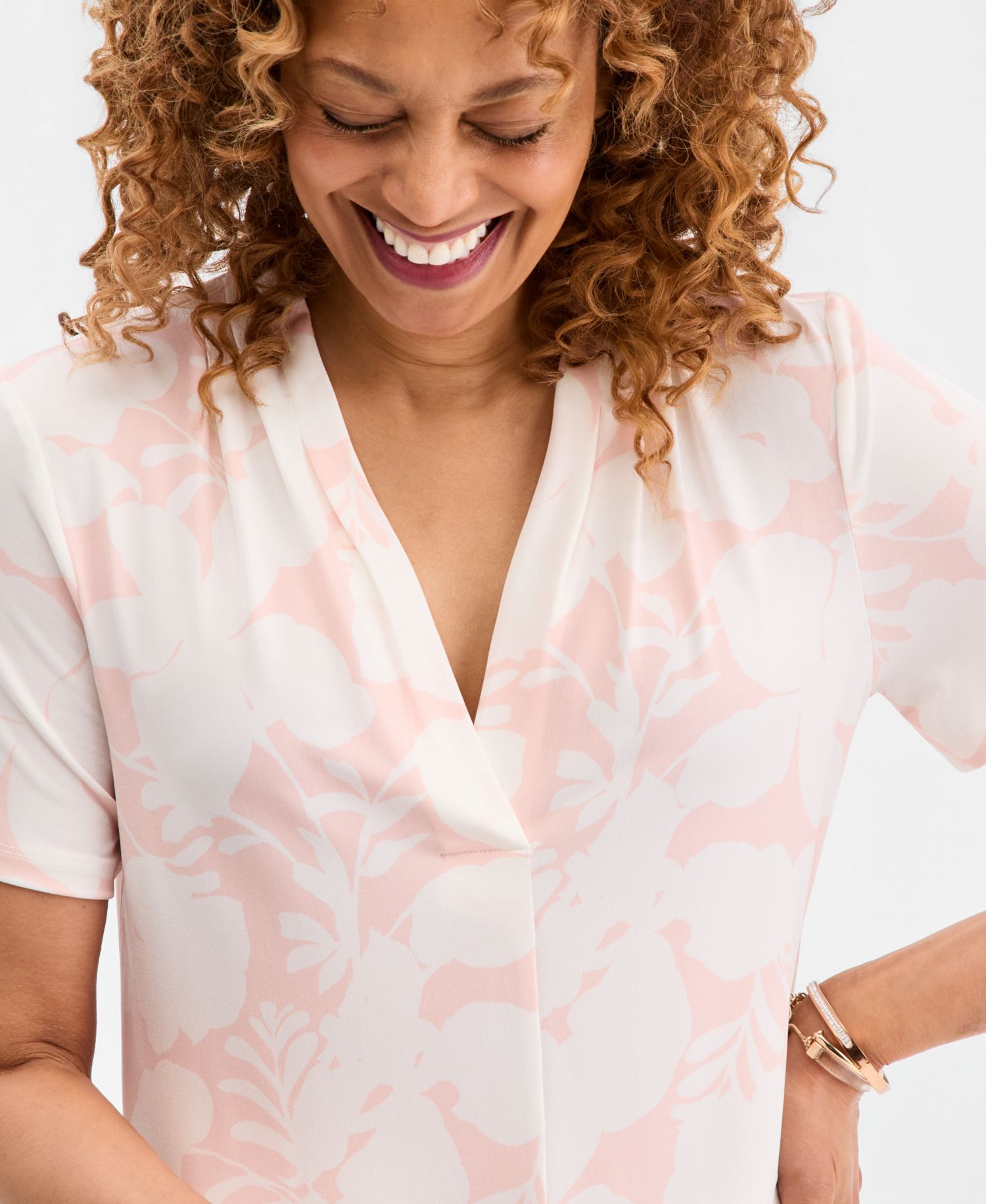 Petite Regal Wallpaper V-Neck Top