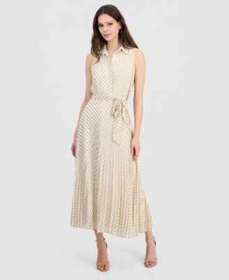 Petite Printed Pleated Maxi Dress