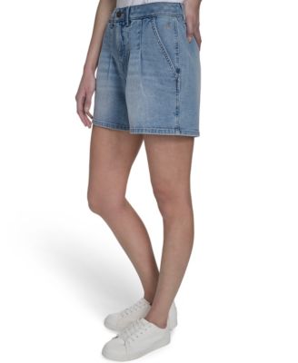 Women's Pleated Denim Shorts