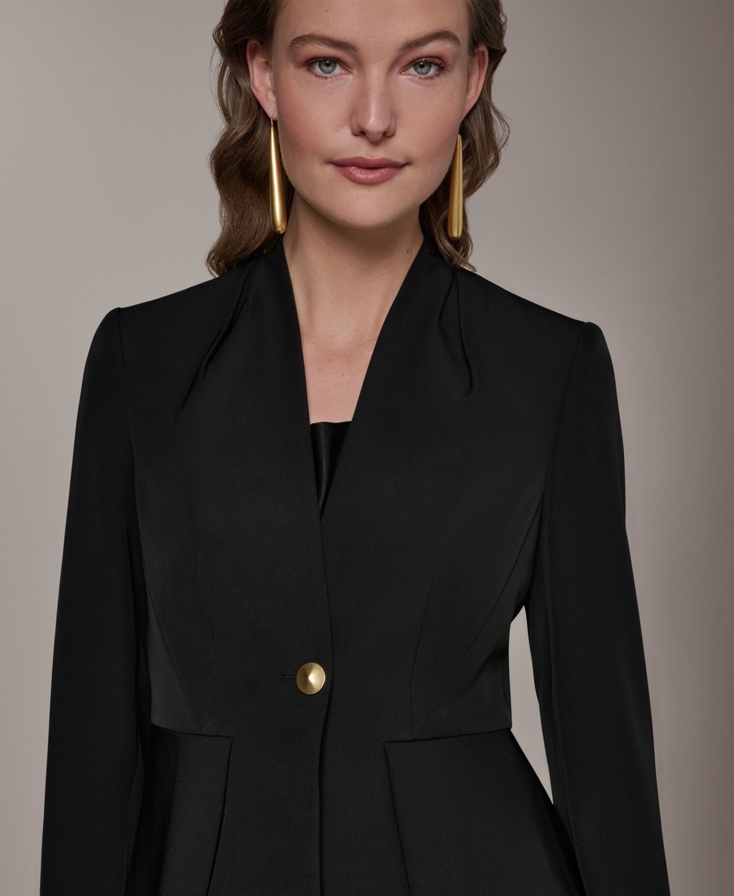 Petite Collarless One Button Blazer