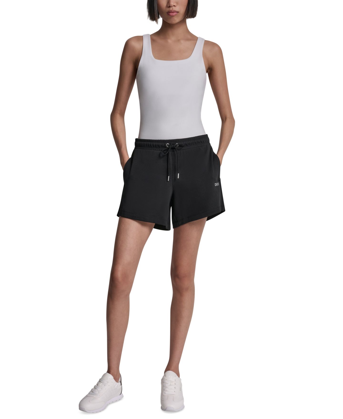 Женские шорты DKNY Sport Foil Logo, цвет: Чёрный / Серебряный — фото 2