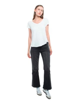 Women's Short Sleeve Shrunken V-Neck Shirttail Tee