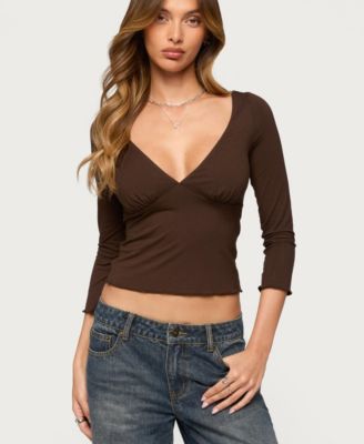 Women's Cassisy Quarter Sleeve Wide V Neck Top