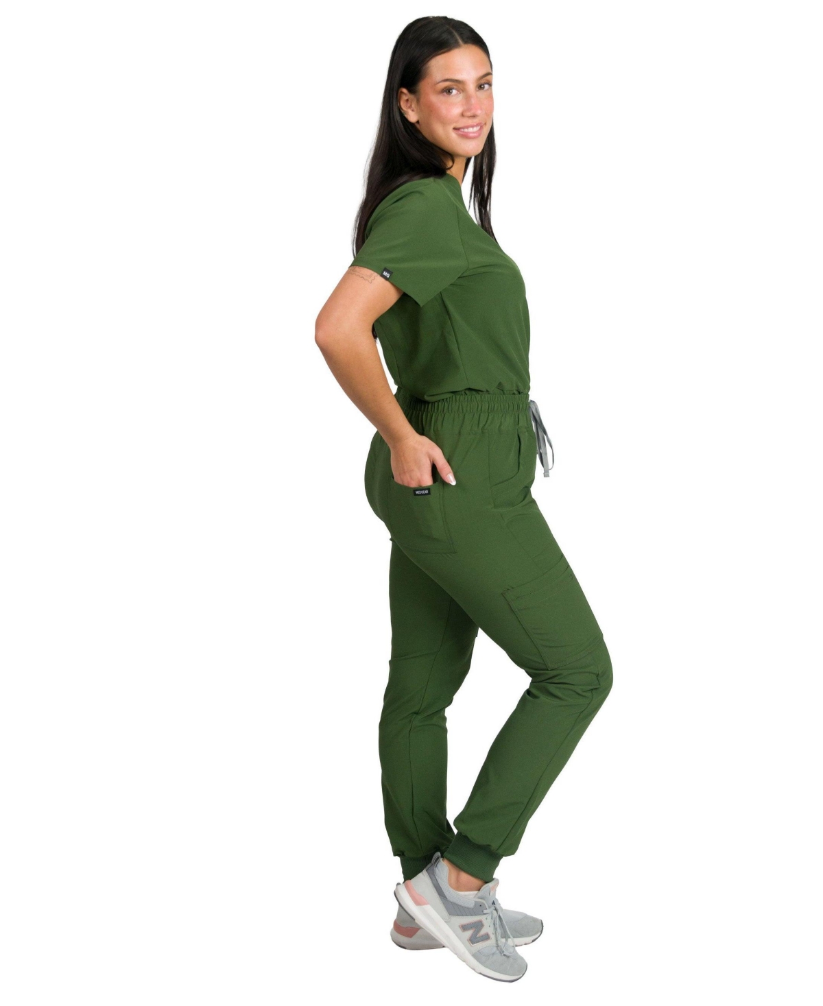 Medgear Women's Fleur Stretch Scrub Set with Zip Chest Pocket Top and Knit Rib Cuffs Jogger Pants