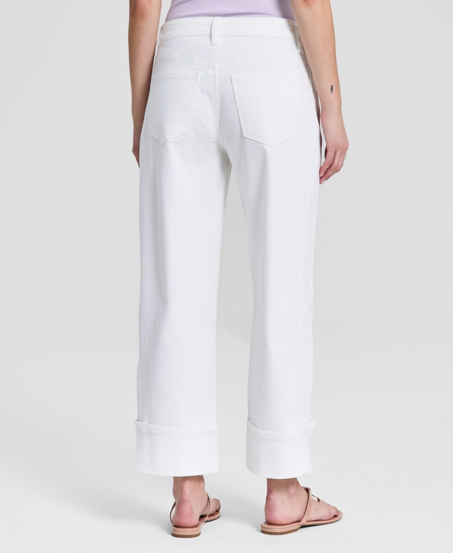 Women's High Rise Cuffed Wide-Leg Jeans
