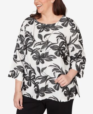 Plus Size Crowd Pleaser Embroidered Flower Top with Necklace