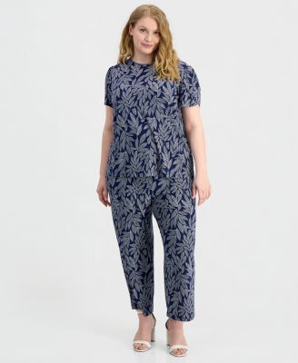 Plus Size Tulip-Sleeve Knit Top