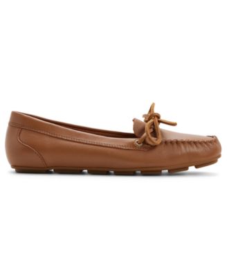 Women's Bow Driver Round Toe Boat Shoes