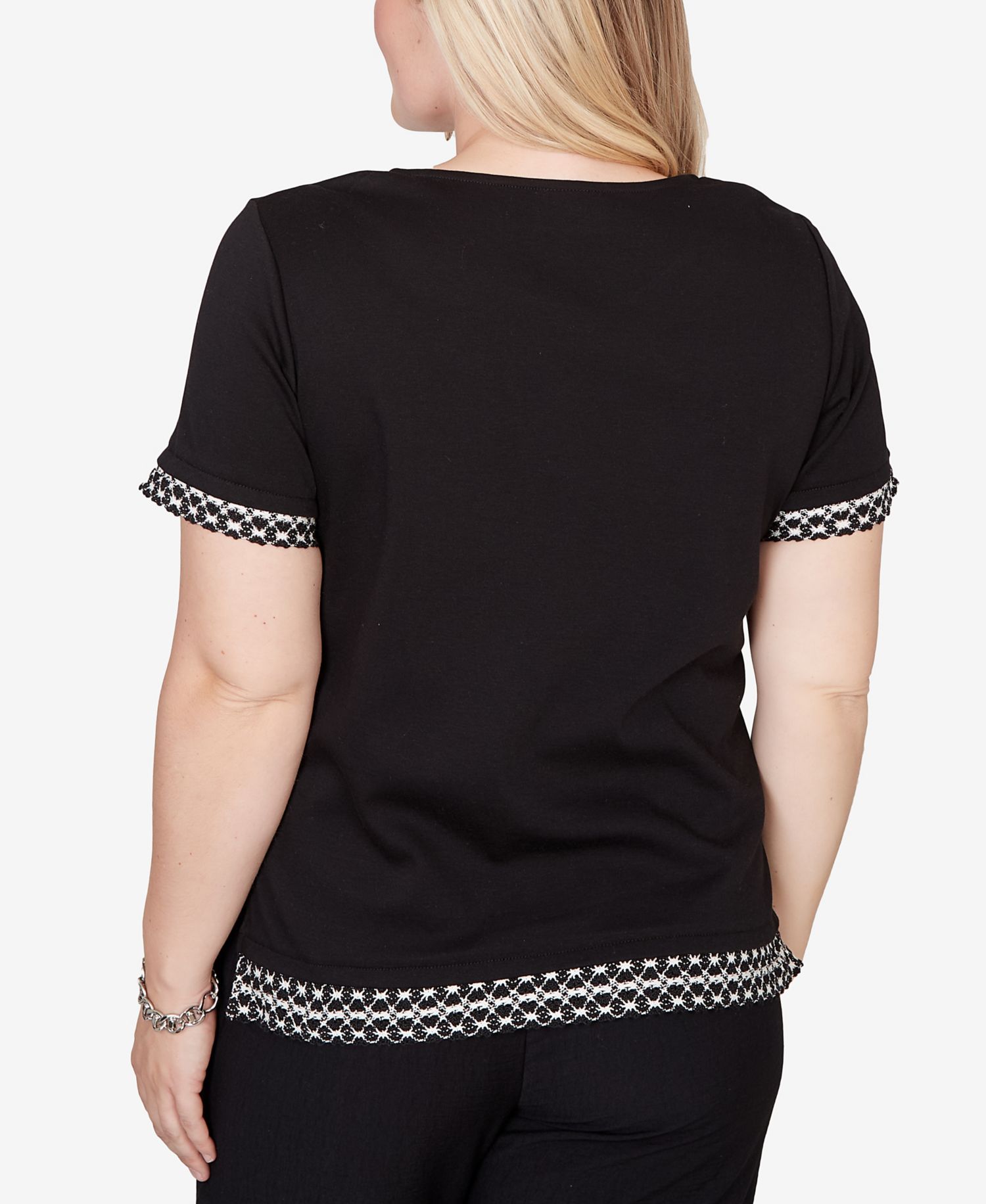 Petite Crowd Pleaser Flower Sequin Lace Border T-Shirt