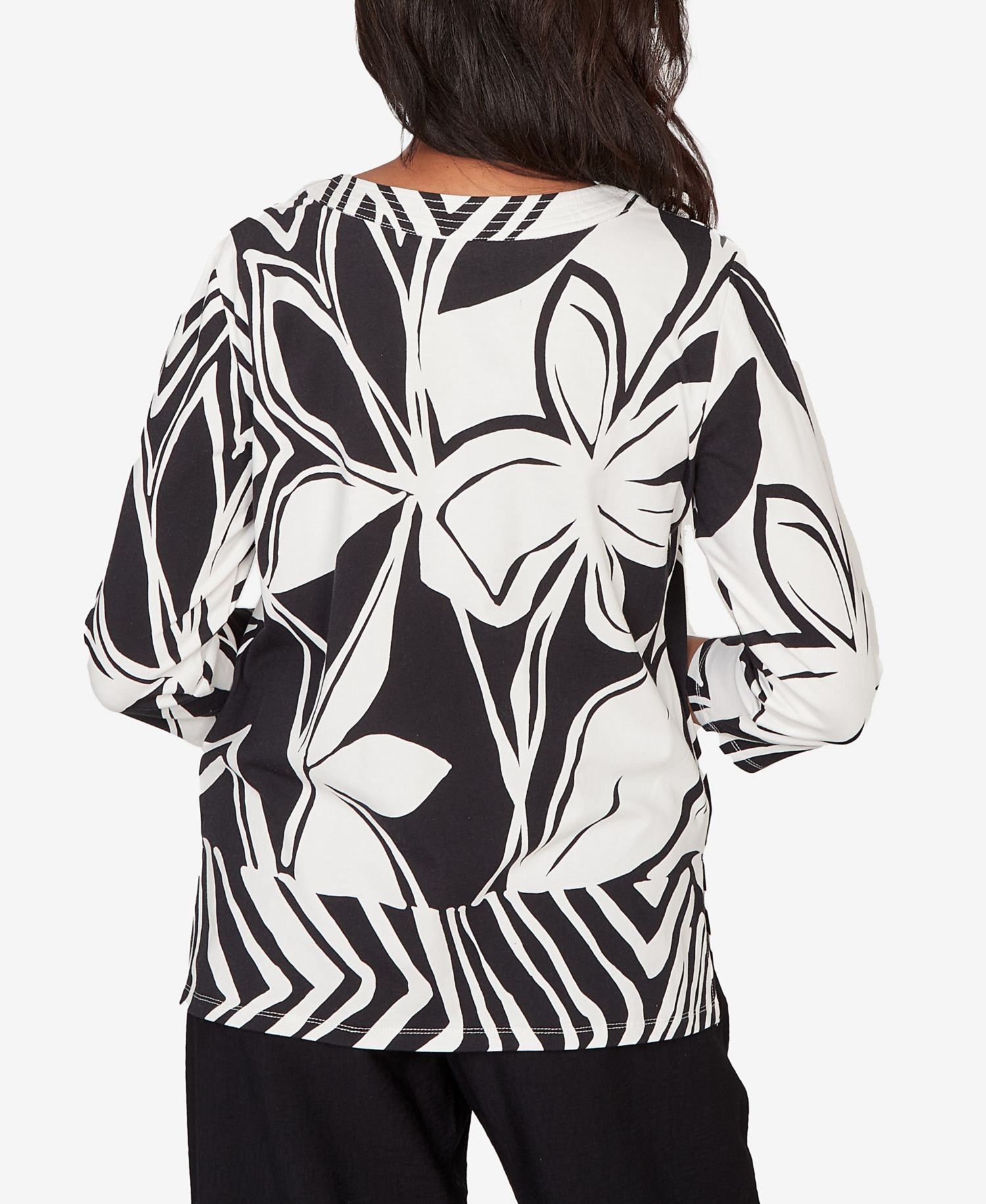 Petite Crowd Pleaser Dramatic Abstract Floral Split Neck Top