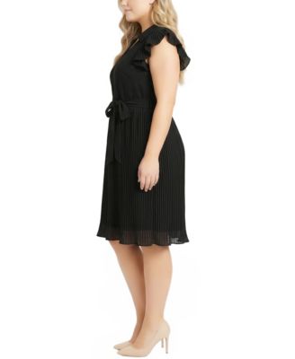 Plus Size Pliss&eacute; Pleated Short-Sleeve Dress