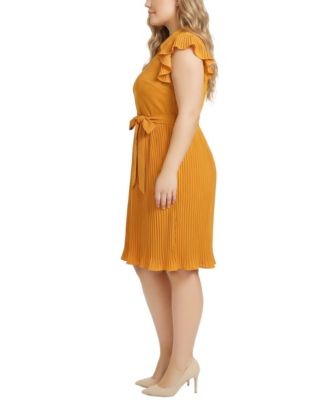Plus Size Pliss&eacute; Pleated Short-Sleeve Dress