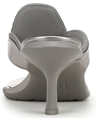 x June Ambrose Women's Ravyn Slip-On Thong Sandals