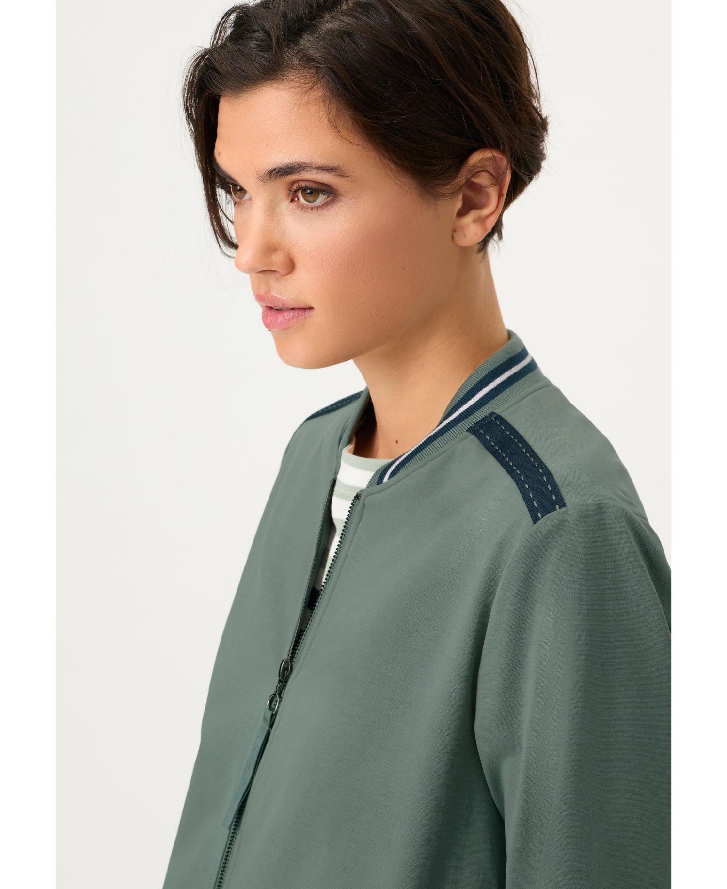 Women's Sporty Knit Jacket