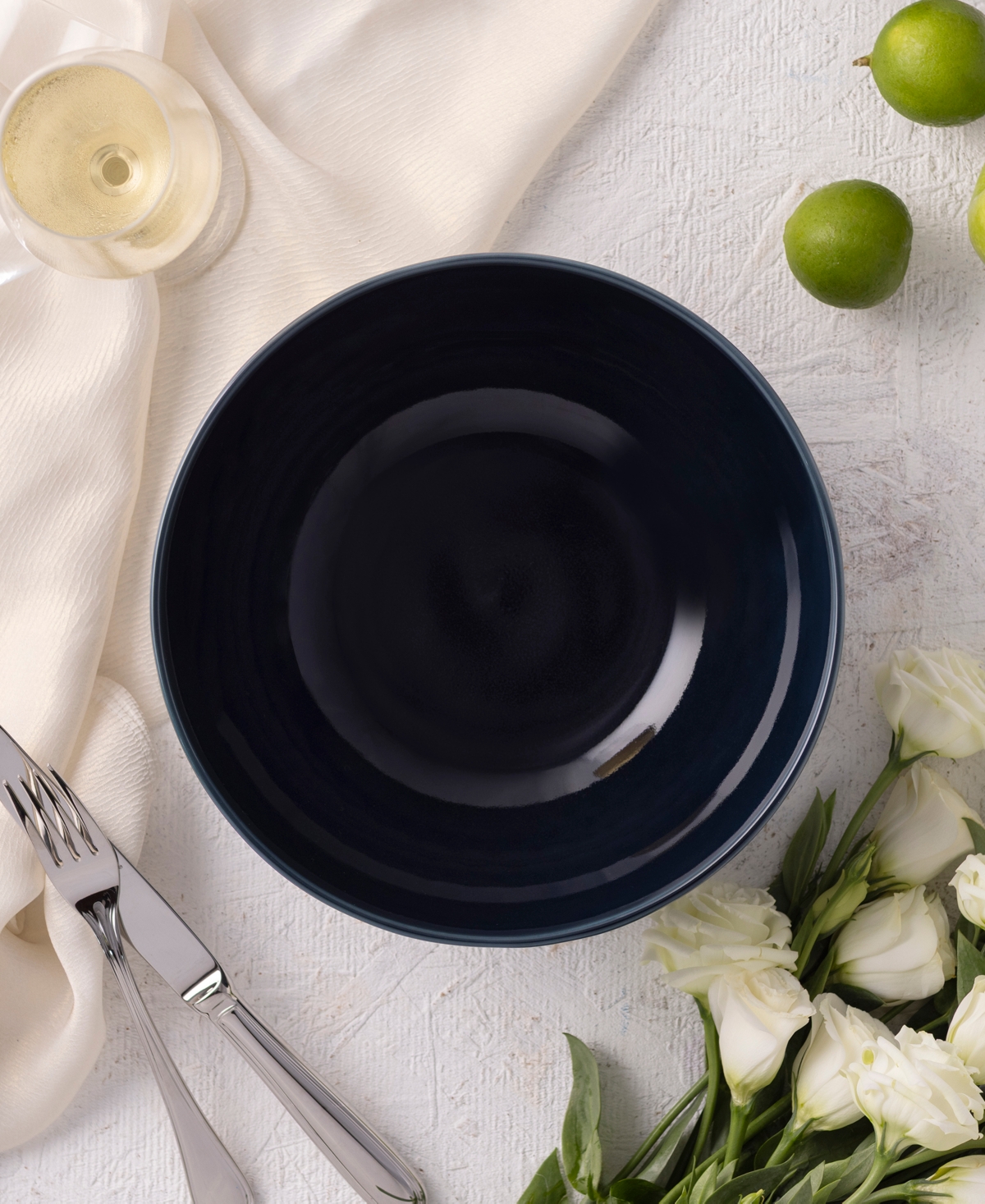 Noritake Kikko Round Vegetable Bowl, 68 oz.