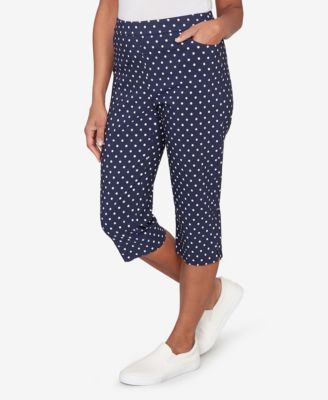 Women's Port Side Polka Dot Flat Front Denim Capri Jeans