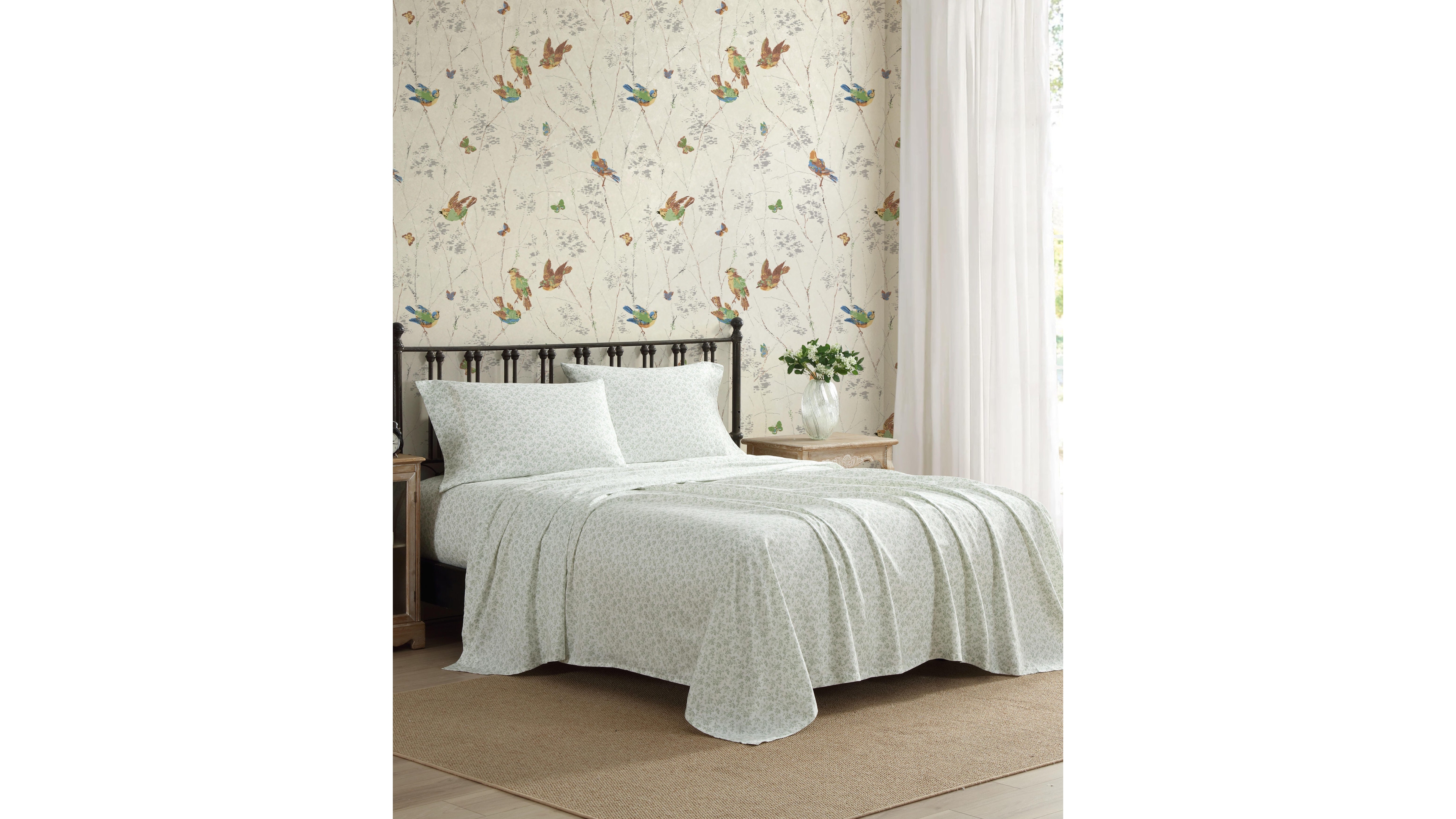 Laura Ashley Floral Toile 300-Thread Count Cotton Sateen 4-Pc. Sheet Set, Full