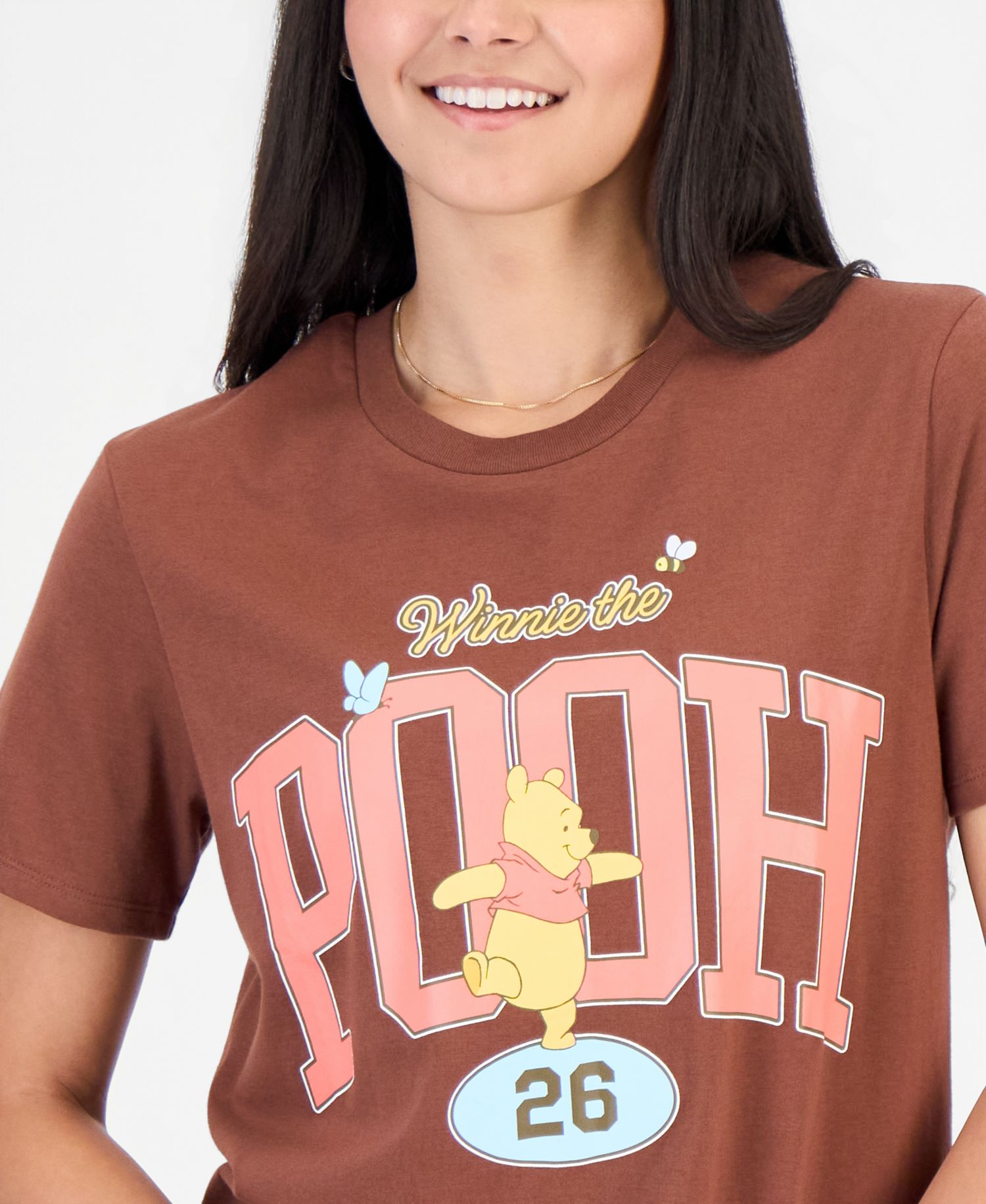 Juniors' Winnie the Pooh Graphic Print T-Shirt