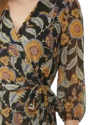 Women's V-Neck Belted Chiffon Dress