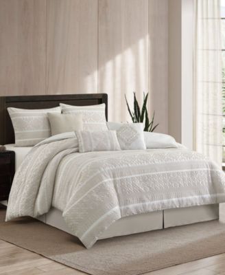 Illusa Floral 7-Pc. Comforter Set, Queen