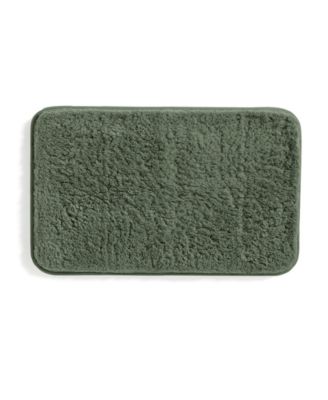 Plush Absorbent Bath Mat, 34" x 21"