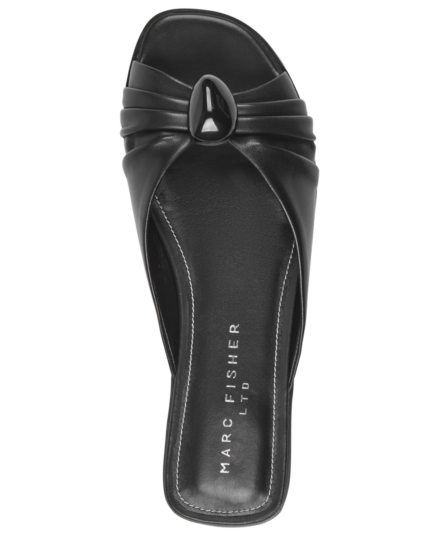 Женские сандалии Marc Fisher LTD Dalani Ornamented Ruched Flat Slip-On, цвет: Чёрный кожаный — фото 4