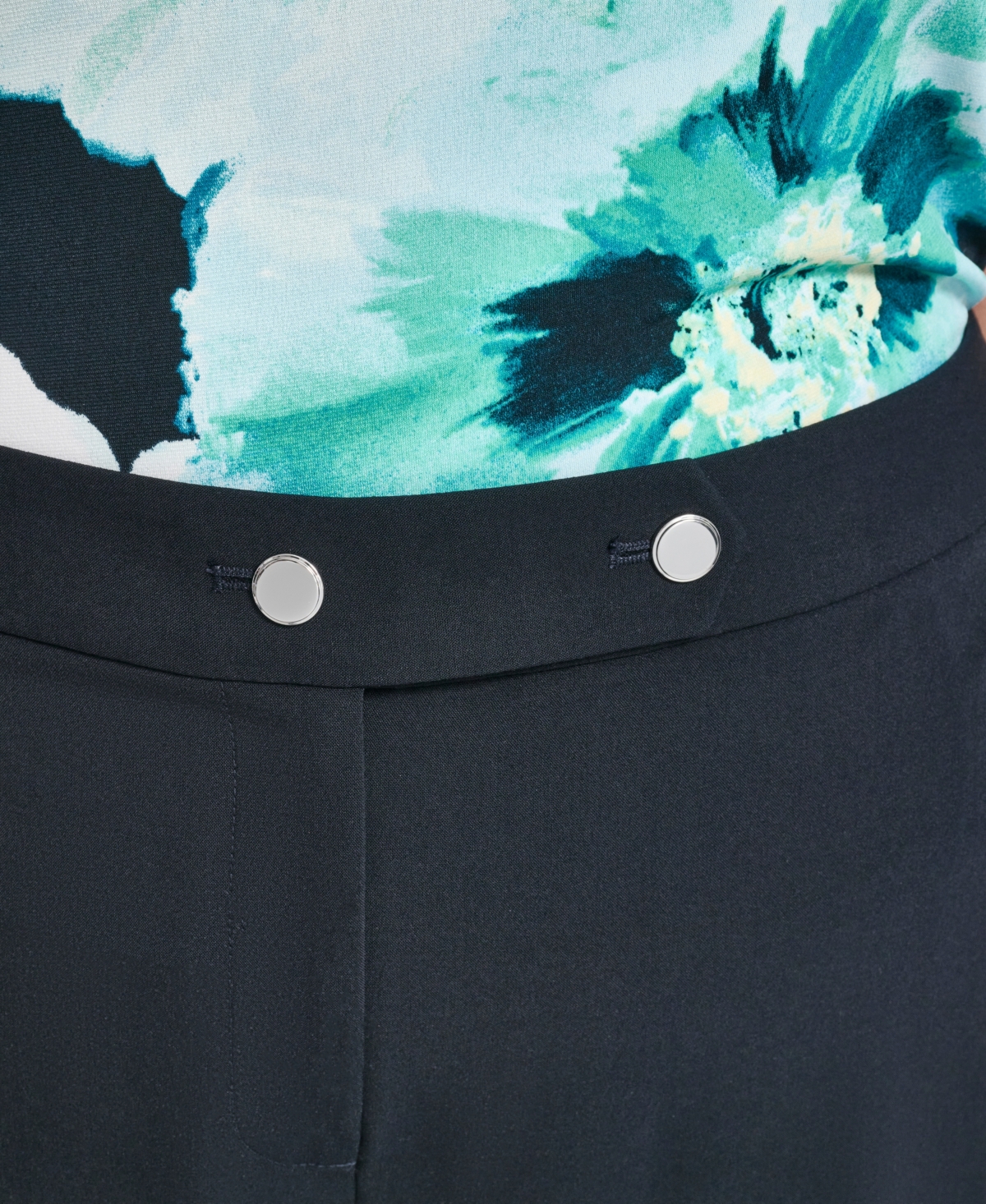 Calvin Klein Plus Mid Rise Slim Leg Pant