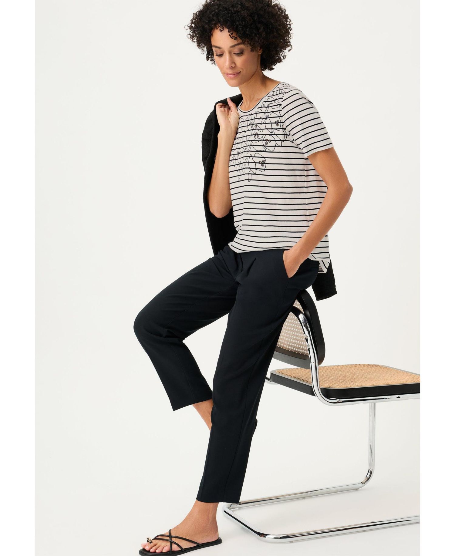 Women's Embrodiered Stripe T-Shirt