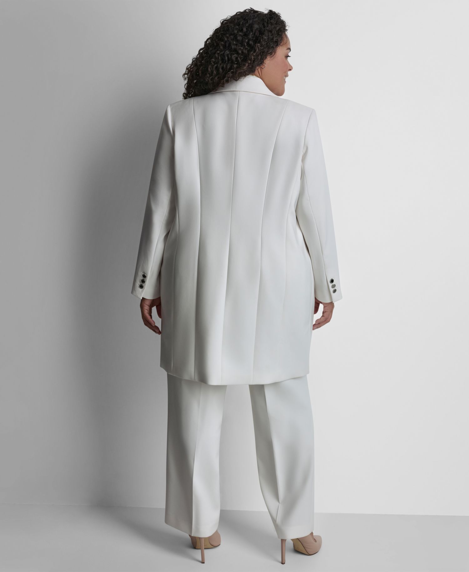Plus Size Notch Collar Buttoned Jacket
