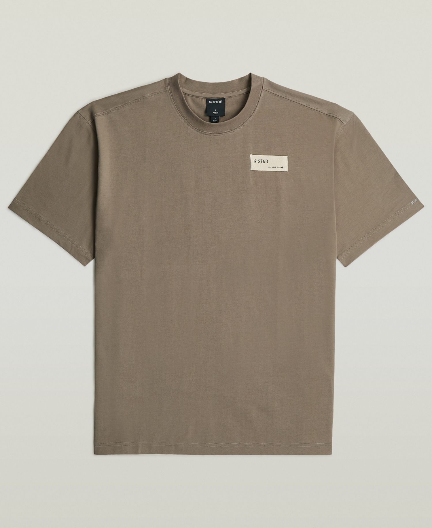 Men's Badge Regular-Fit T-Shirt