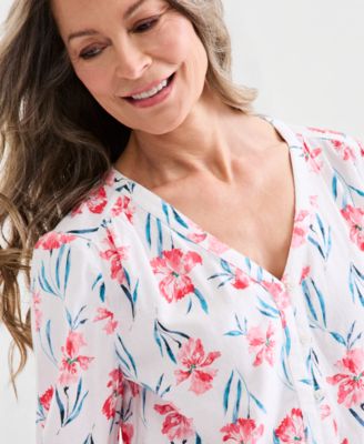 Petite Printed V-Neck Top
